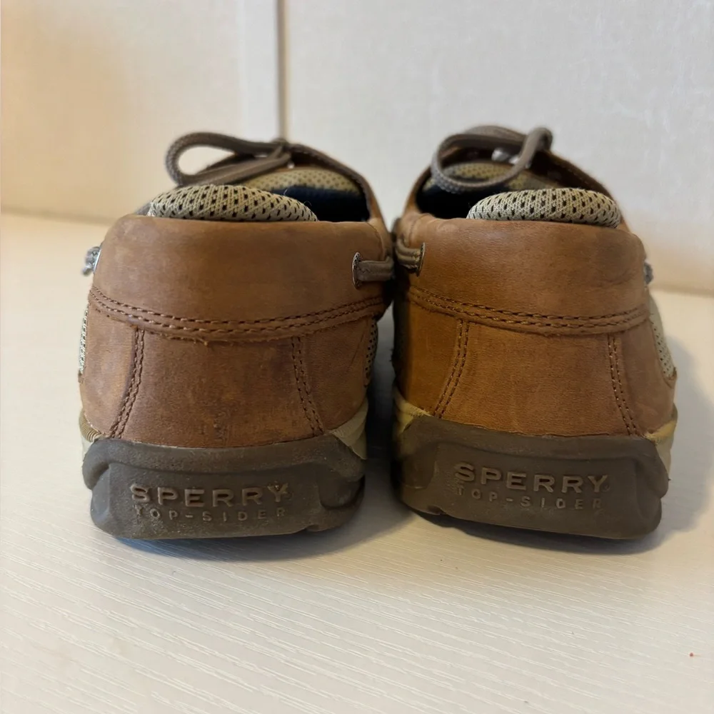 Sperry | Kids Tan Leather Boat Shoes | Size 6M